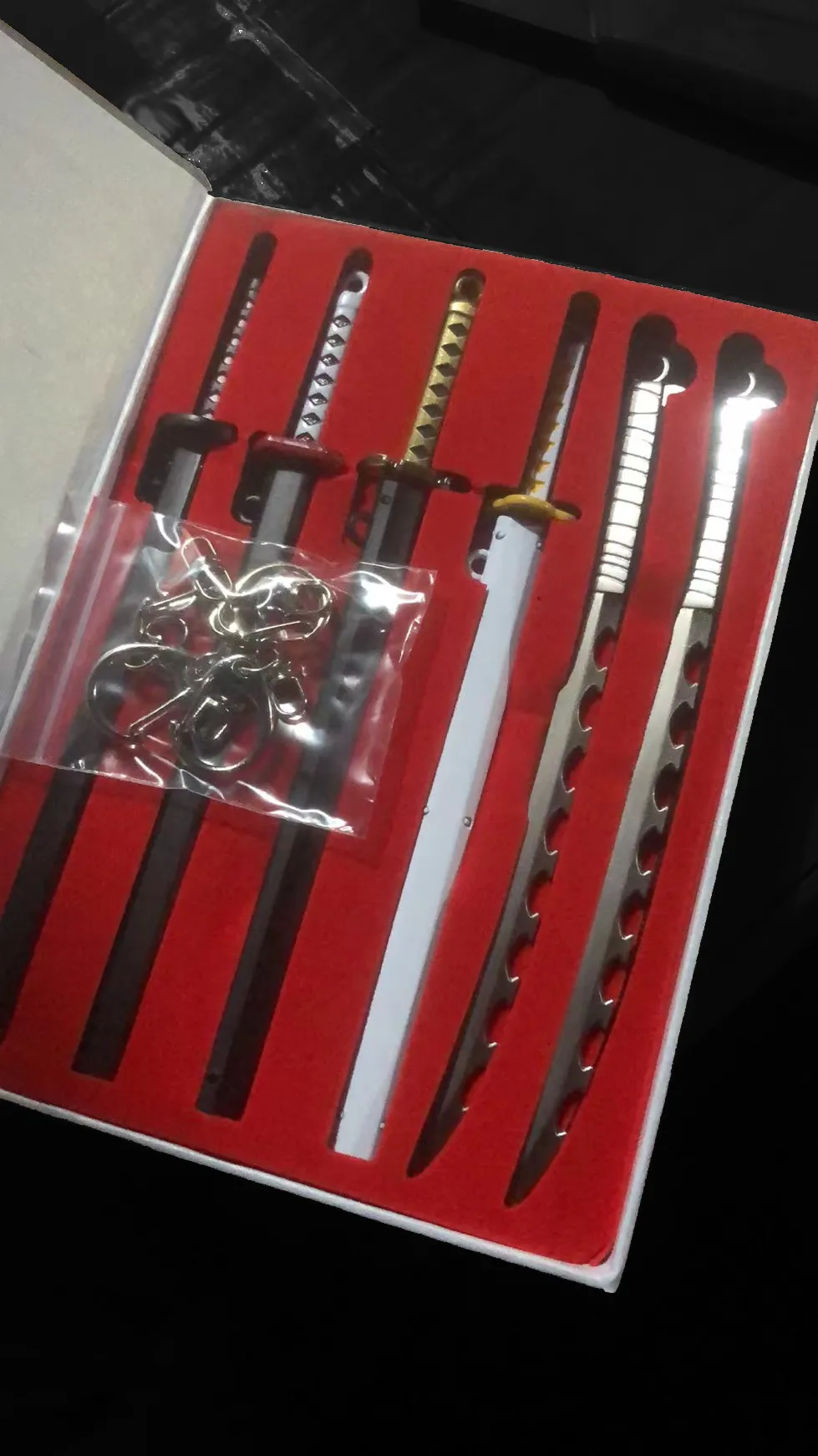 DS style Weapon Box & Keychains