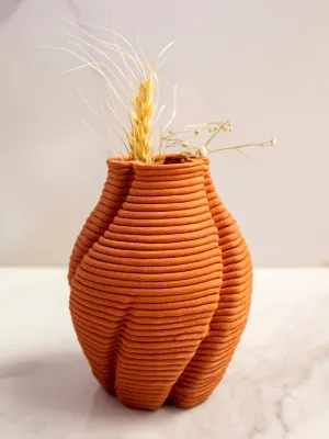 Twisted Vol I Vase Brown